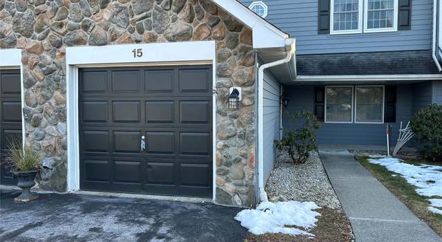 Photo of 15 Lamplight St, Beacon, NY 12508