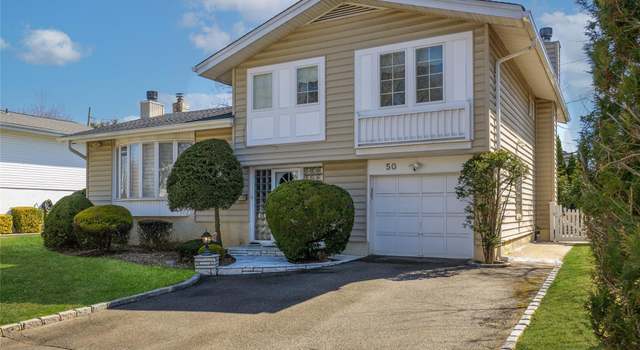 Photo of 50 Fountain Ln, Jericho, NY 11753