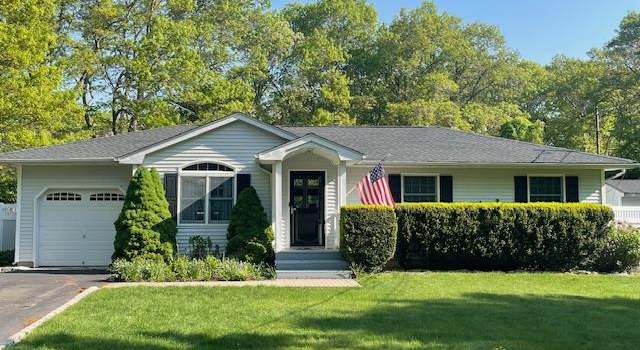 Photo of 223 Southaven Ave, Medford, NY 11763