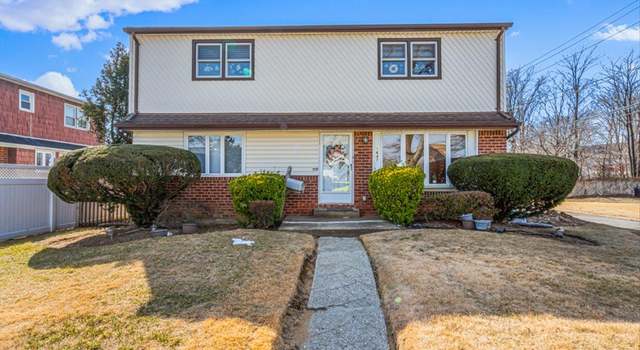 Photo of 1647 Miriam Ct, Elmont, NY 11003