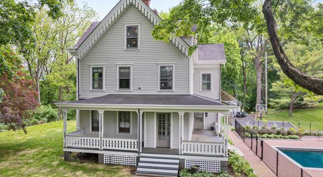 Photo of 14 Smith Clove Rd, Central Valley, NY 10917