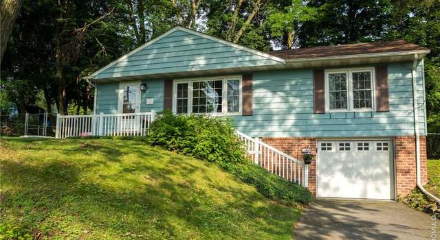 Photo of 2 Hob St, Newburgh, NY 12550