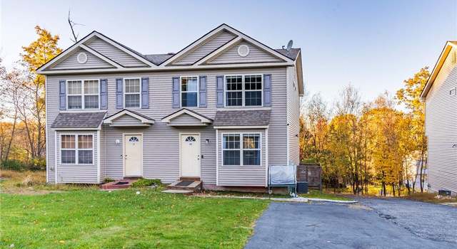 Photo of 10 Westfield Ct, Rock Hill, NY 12775