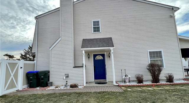 Photo of 44 Silo Ln, Middletown, NY 10940