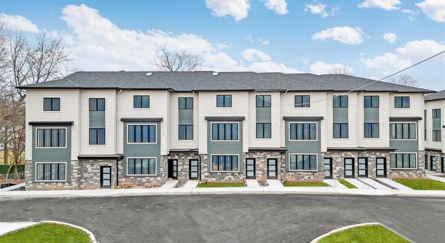 Photo of 19 Lazer Ct #201, Spring Valley, NY 10977
