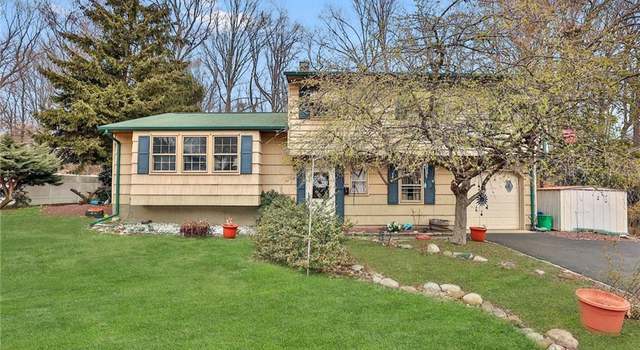 Photo of 18 Irion Dr, New City, NY 10956