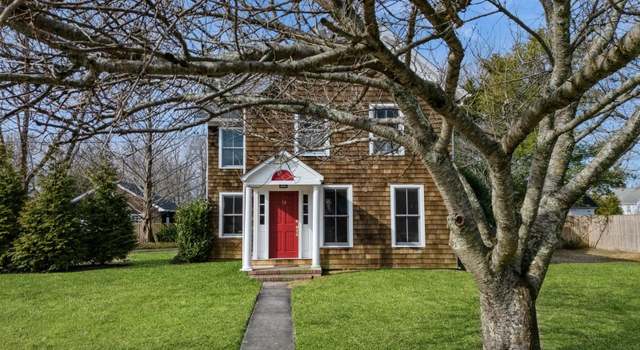 Photo of 14 Atlantic Ave, East Moriches, NY 11940