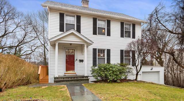 Photo of 7 Newcomb Pl, White Plains, NY 10606