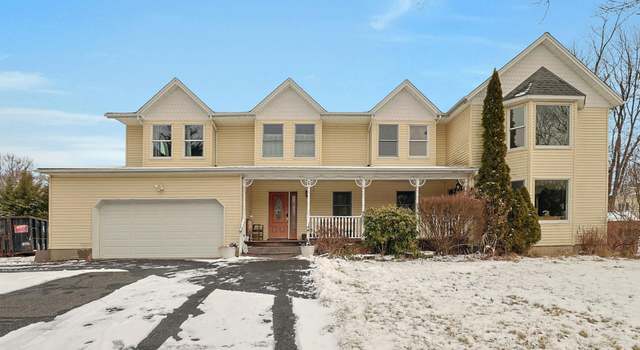 Photo of 6 Butternut Ln, Nanuet, NY 10954