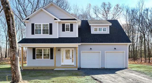 Photo of 11 Forest Hills Ln, Otisville, NY 10963