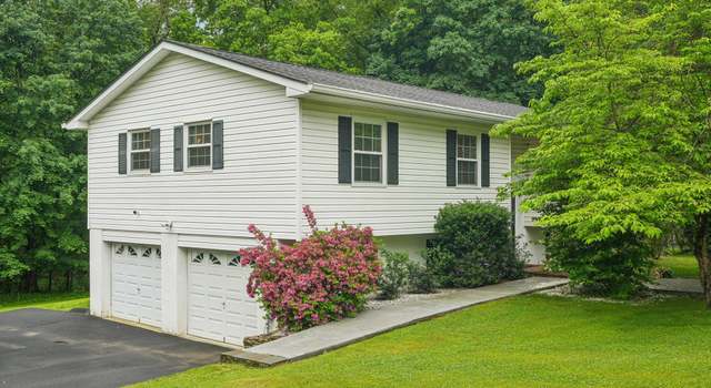 Photo of 14 Maywood Rd, Newburgh, NY 12550