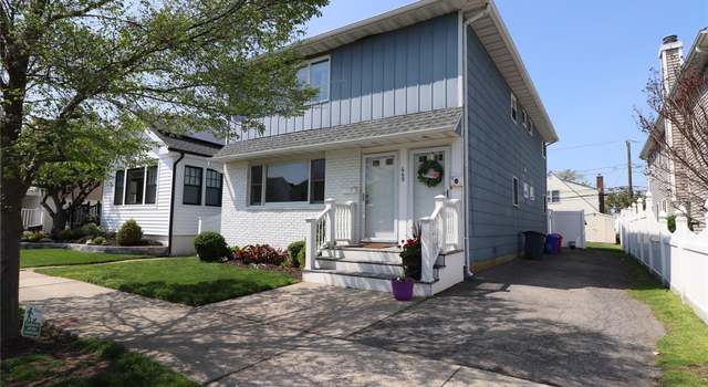 Photo of 449 E Market St, Long Beach, NY 11561