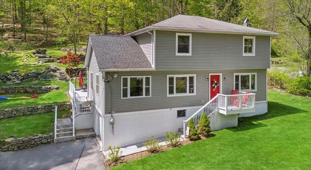 Photo of 31 Barger St, Putnam Valley, NY 10579