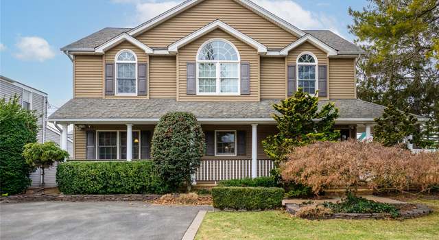 Photo of 274 Rushmore Ave, Carle Place, NY 11514