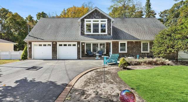 Photo of 30 Newport Beach Blvd, East Moriches, NY 11940