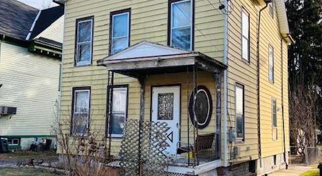 Photo of 21 Dean Pl, Poughkeepsie, NY 12601