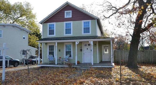 Photo of 100 Oak St, Patchogue, NY 11772