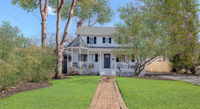 Photo of 1737 Hancock St, Hewlett, NY 11557