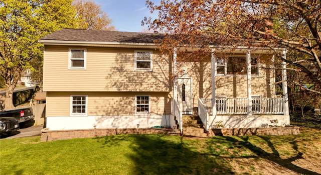 Photo of 57 Southern Ln, Warwick, NY 10990