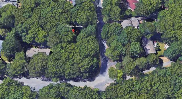 Photo of 1217 Middle Line Hwy, Sag Harbor, NY 11963