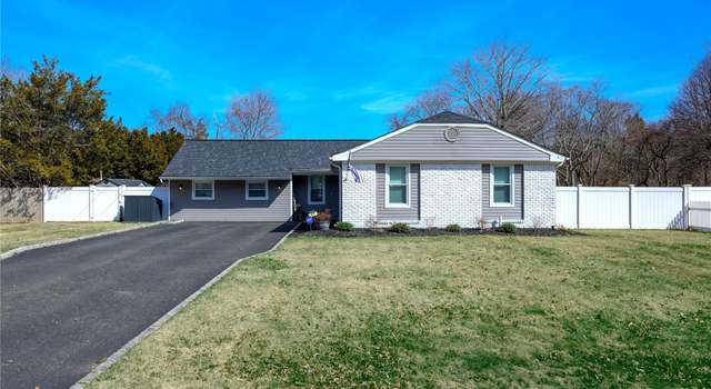 Photo of 87 Raynor Rd, Ridge, NY 11961