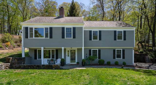 Photo of 35 Cliffside Ln, Mount Kisco, NY 10549