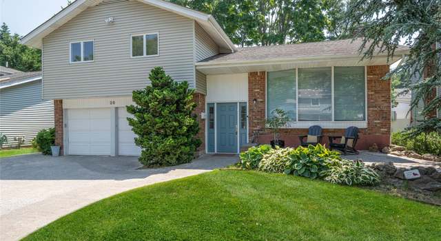 Photo of 26 Driftwood Dr, Port Washington, NY 11050