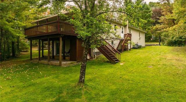 Photo of 7 Redwood Ln, Swan Lake, NY 12783