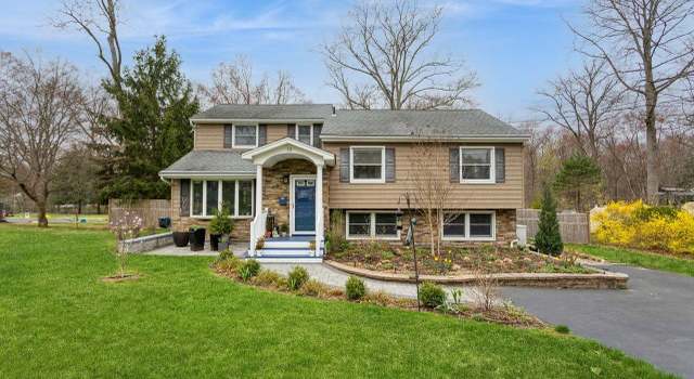Photo of 12 Hobe St, West Nyack, NY 10994