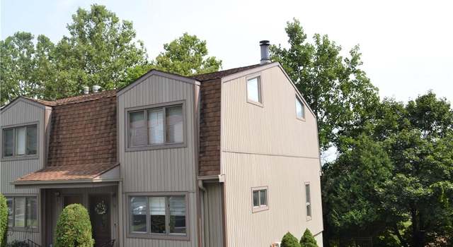 Photo of 19 Maple Crest Dr, Peekskill, NY 10566