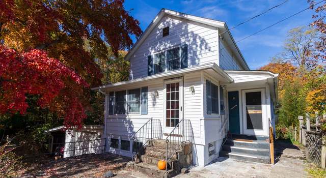 Photo of 16 Howland Ave, Rhinecliff, NY 12574