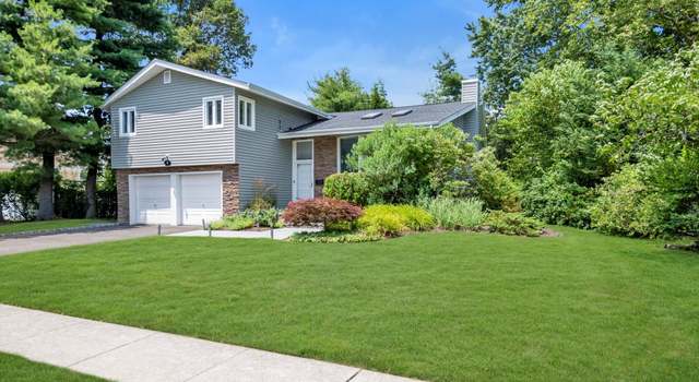 Photo of 38 Orange Dr, Jericho, NY 11753