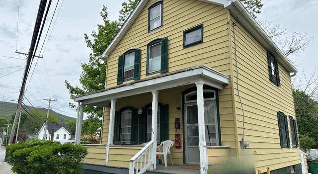 Property at 119 Verplanck Ave, Beacon, NY 12508, 4 beds, 1.5 baths