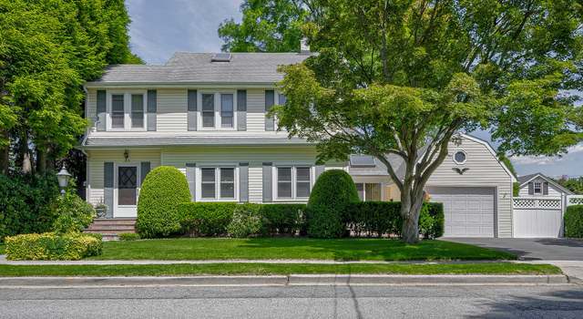 Photo of 23 South Sixth St, Locust Valley, NY 11560