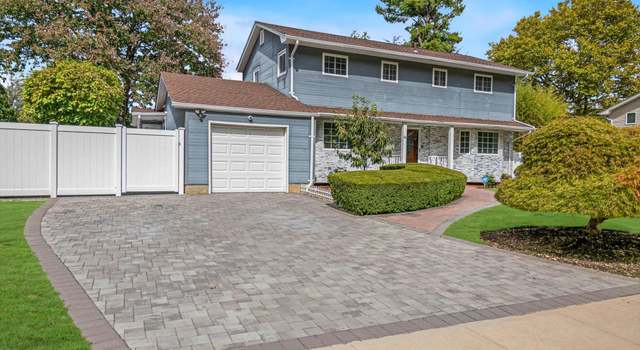 Photo of 66 Rockland Dr, Jericho, NY 11753