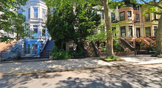 Photo of 33 Hawthorne St, Brooklyn, NY 11225