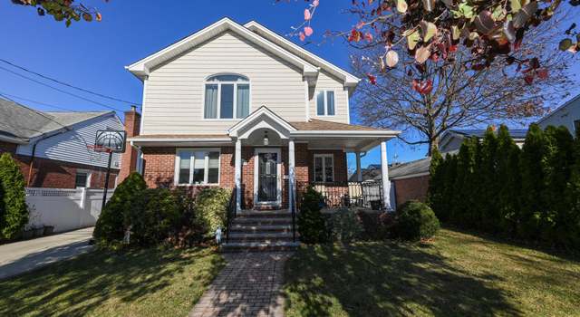 Photo of 1114 Carukin St, Franklin Square, NY 11010