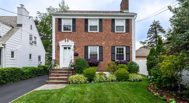Photo of 59 Ronalds Ave, New Rochelle, NY 10801
