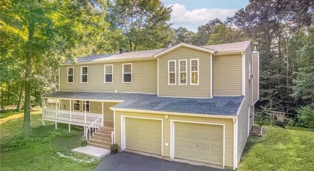 Photo of 38 Country Pond Ln, Modena, NY 12548