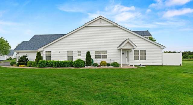 Photo of 43 Summerfield Ln N #43, Aquebogue, NY 11901