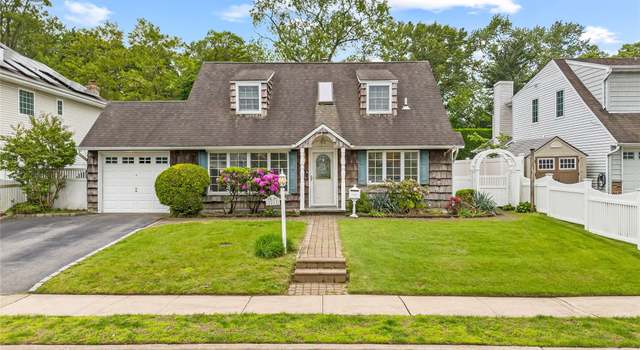 Photo of 21 Arizona Ave, Syosset, NY 11791