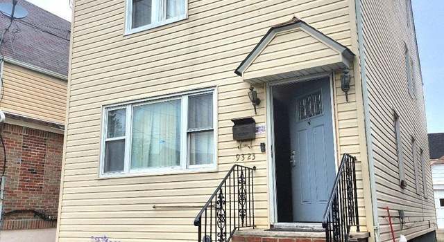 Photo of 93-23 210 St, Queens Village, NY 11428