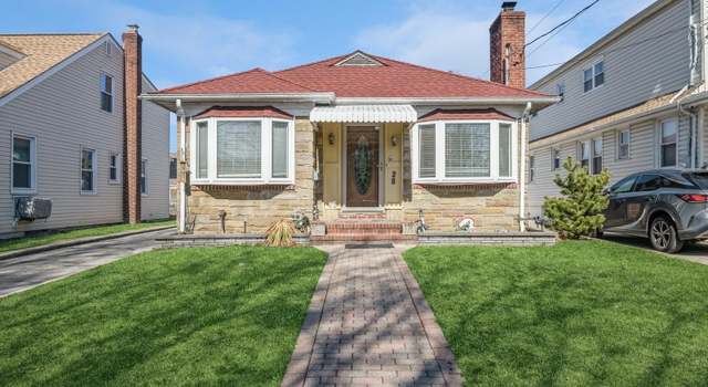 Photo of 28 Clifford St, Lynbrook, NY 11563