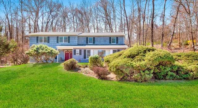 Photo of 2 Walden St, Somers, NY 10589