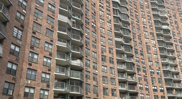 Photo of 90-60 Union Tpke Unit 3D, Glendale, NY 11385