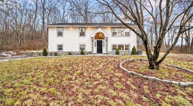 Photo of 15 Cobblestone Ln, Cortlandt Manor, NY 10567