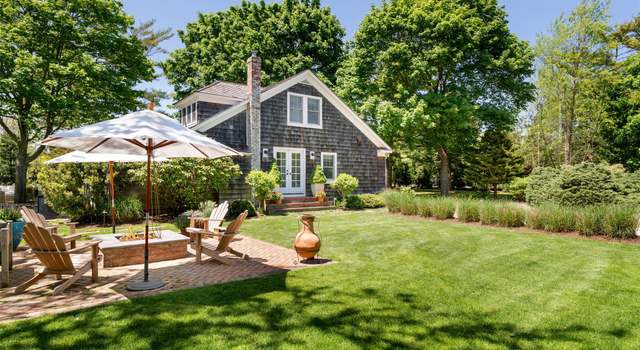Photo of 34 Shinnecock Rd, Hampton Bays, NY 11946