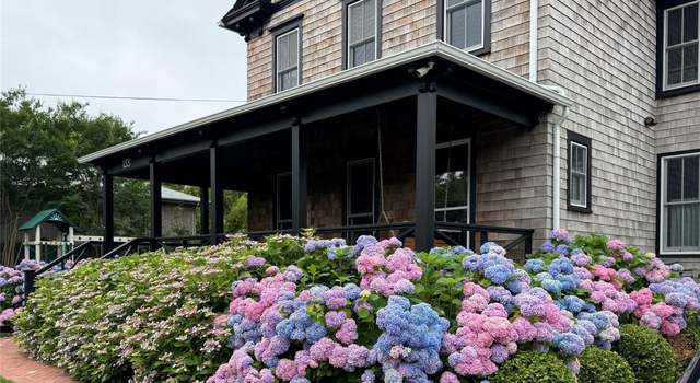 Photo of 133 6th St, Greenport, NY 11944
