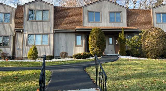 Photo of 14 High Meadow Trl, Peekskill, NY 10566