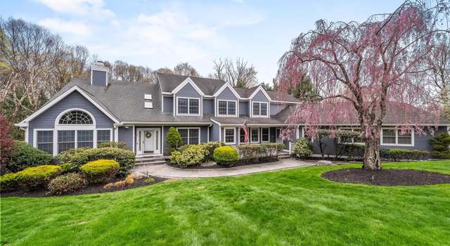 Photo of 40 Watergate Dr, Amawalk, NY 10501